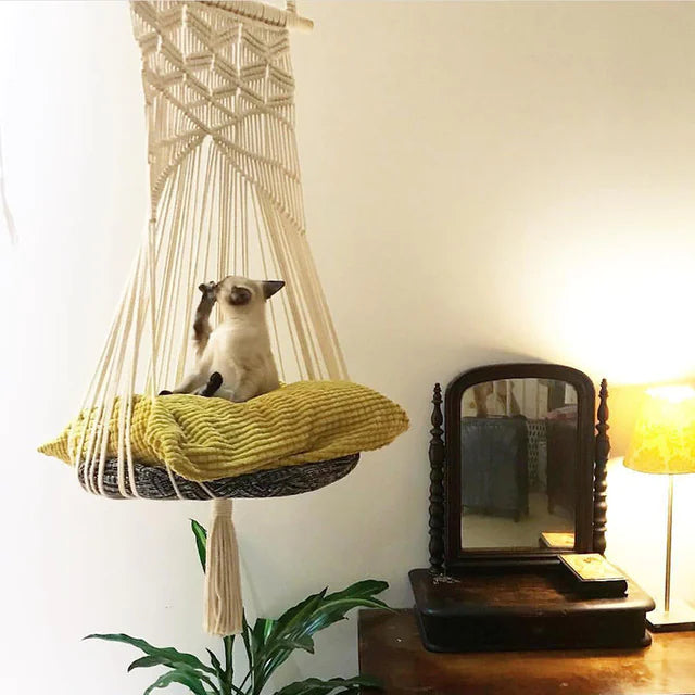 Cama colgante para gatos estilo bohemio con diseño de encaje hecho a mano
